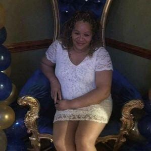 Meet your Posher, Anissa